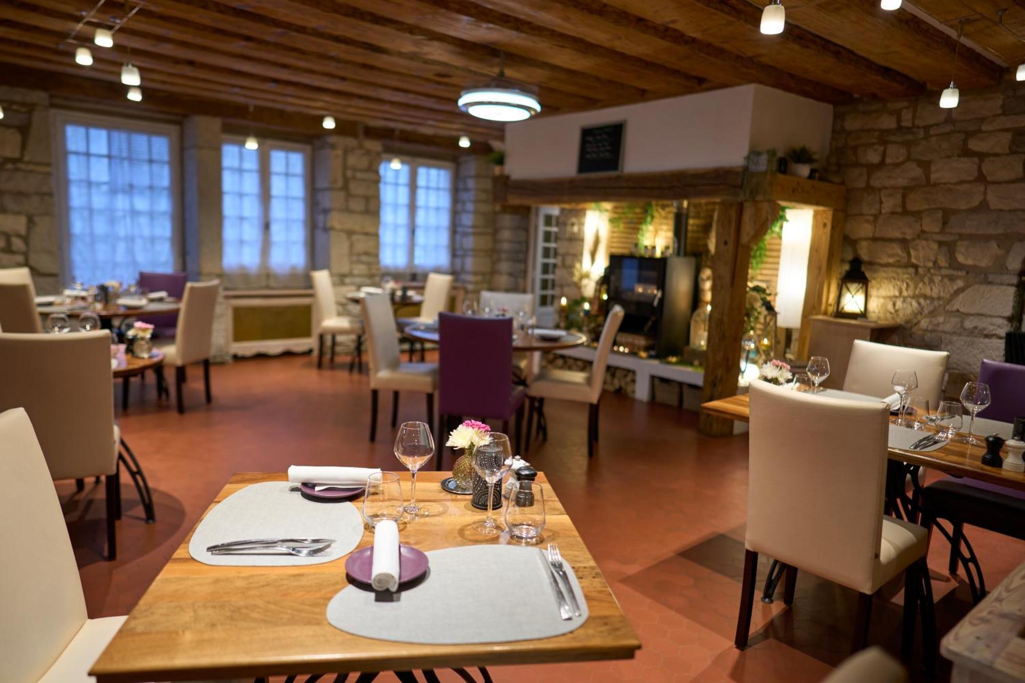 Hotel Restaurant Vertfeuille Arc-et-Senans Ngoại thất bức ảnh